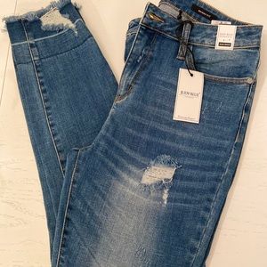 New! Judy Blue Jeans Size 13/31